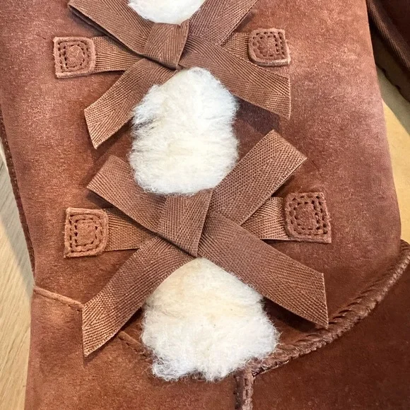 Koolaburra Women's Brown Boots - Picture 6 of 7